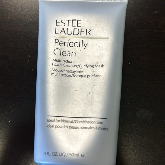 Estée Lauder Perfectly Clean 5 oz Multi Action Foam Cleanser 5 oz sealed New - Picture 3 of 8